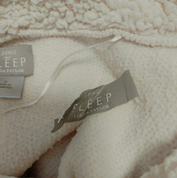 LORD & TAYLOR LOUNGE AND SLEEP COWL NECK FUZZY PULLOVER VEST, CREAM 2X - Picture 7 of 9